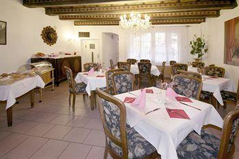 Red Lion Praag